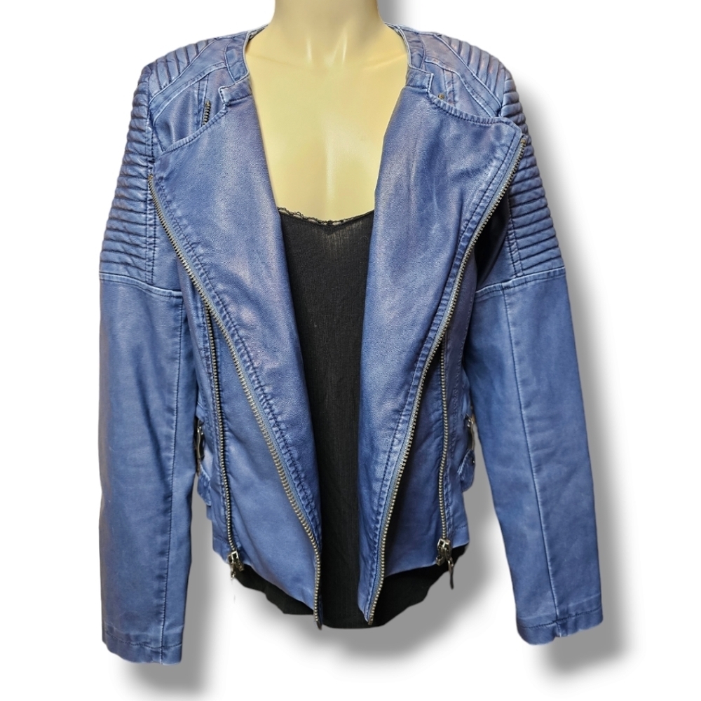 UNTAGGED faux leather bomber jacket. Blue. Small Haul #1 - Picture 10 of 10